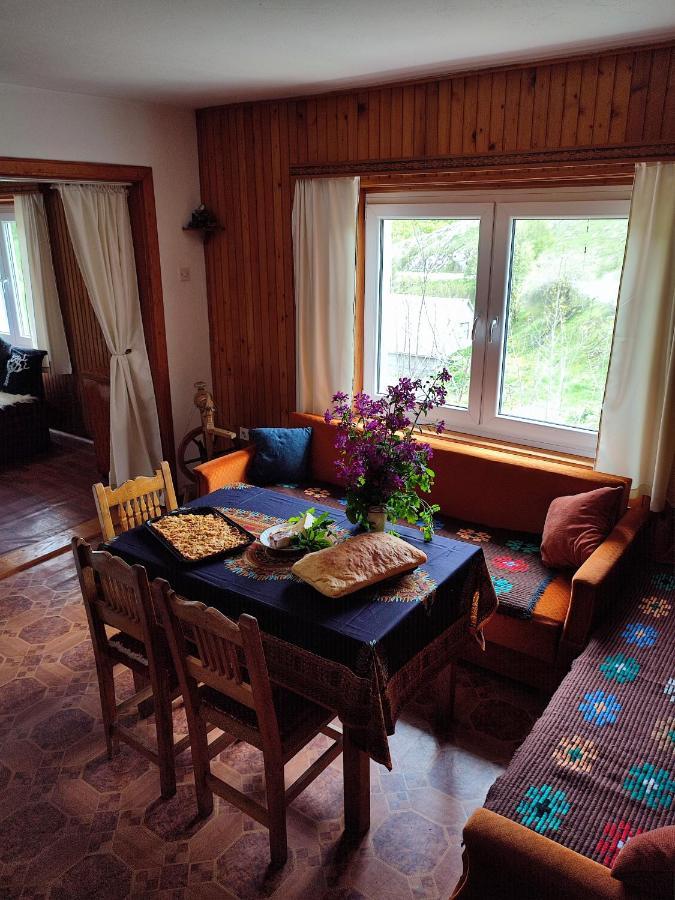 Gacko Cemerno Cottage מראה חיצוני תמונה