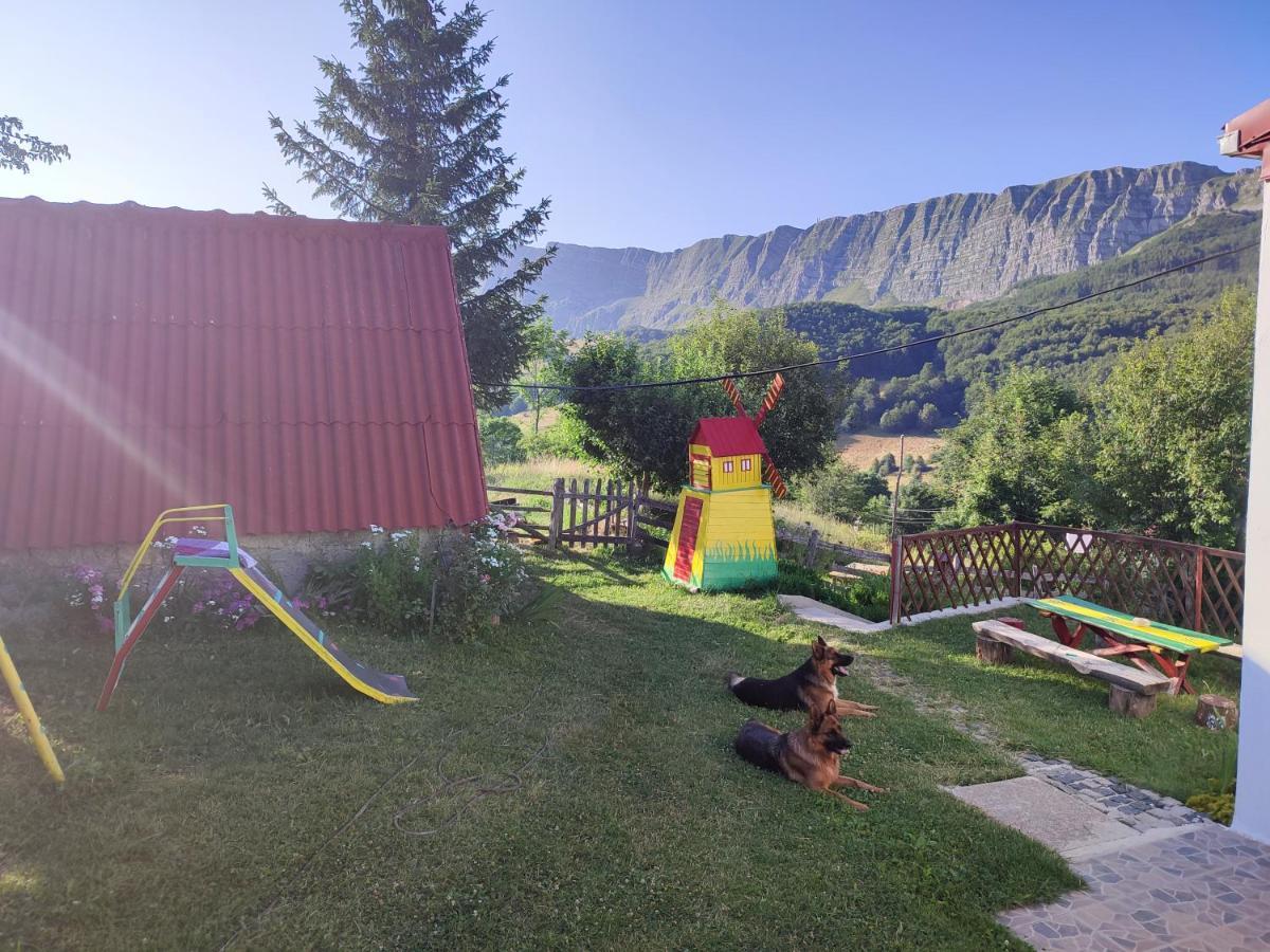 Gacko Cemerno Cottage מראה חיצוני תמונה