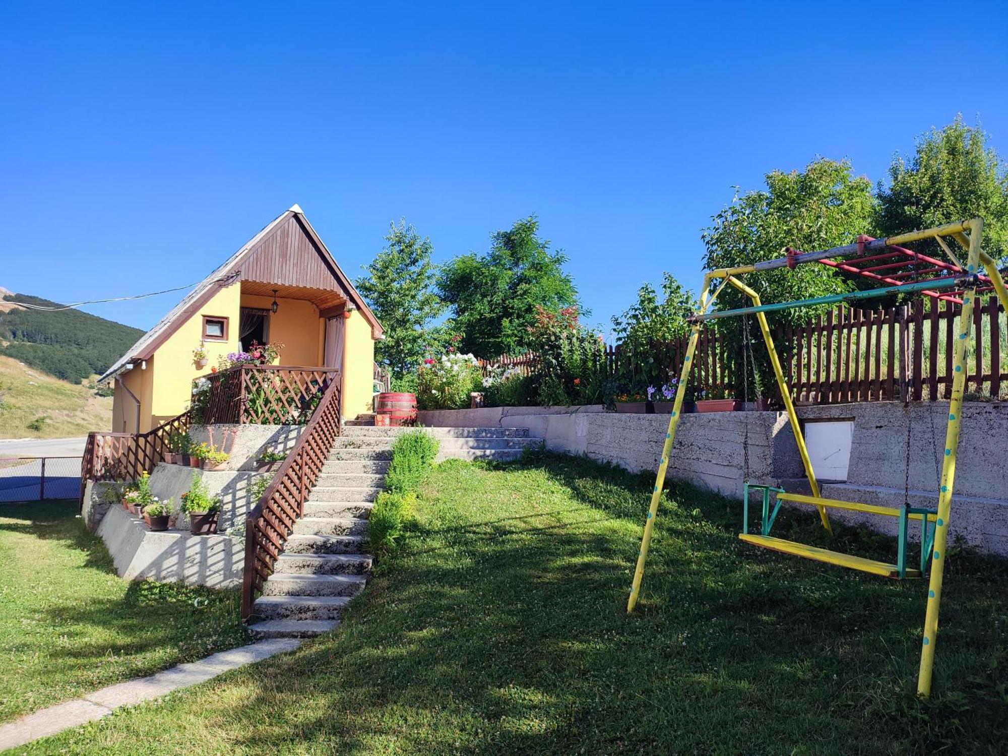 Gacko Cemerno Cottage מראה חיצוני תמונה